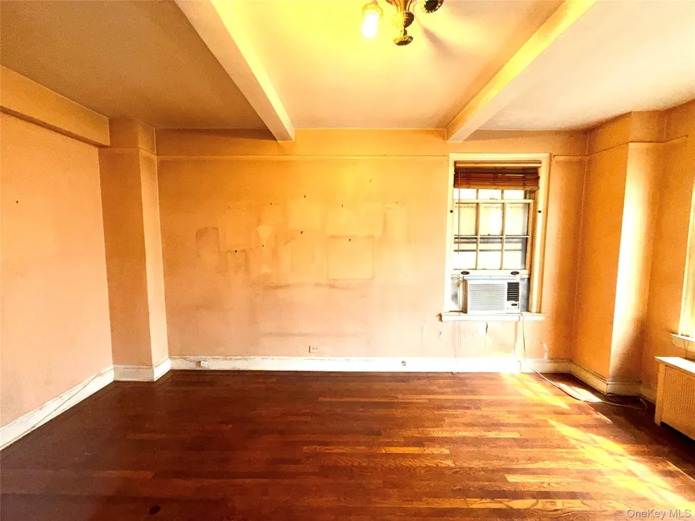 1235 Park Avenue #6D New York (Manhattan), NY 10128