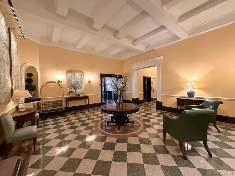 1235 Park Avenue #6D New York (Manhattan), NY 10128