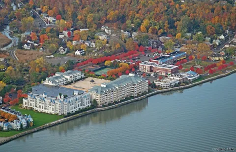 213 Harbor Cove
