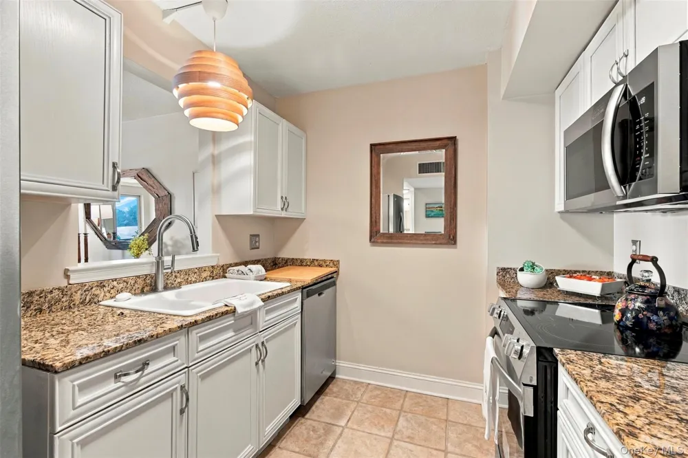 213 Harbor Cove Piermont, NY 10968