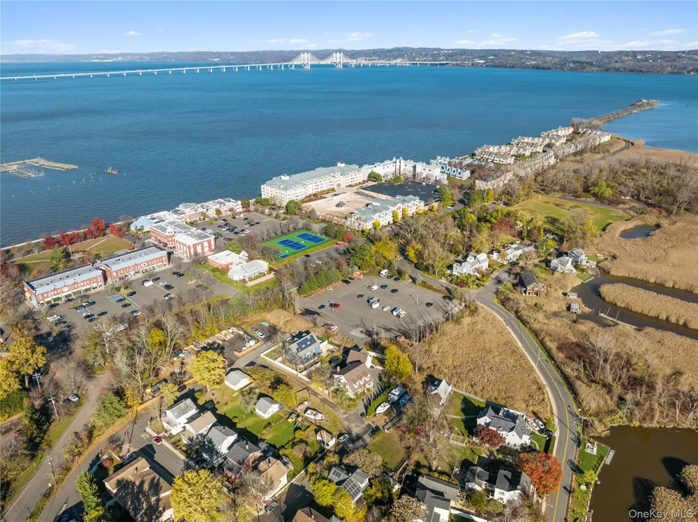 213 Harbor Cove Piermont, NY 10968