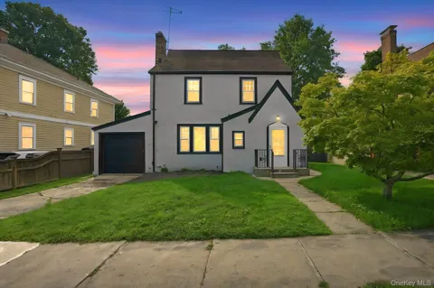 79 Robert Avenue