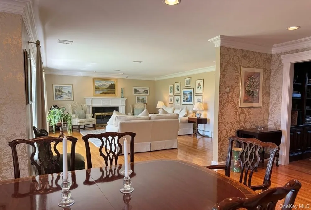 110 Elder Road Islip, NY 11751