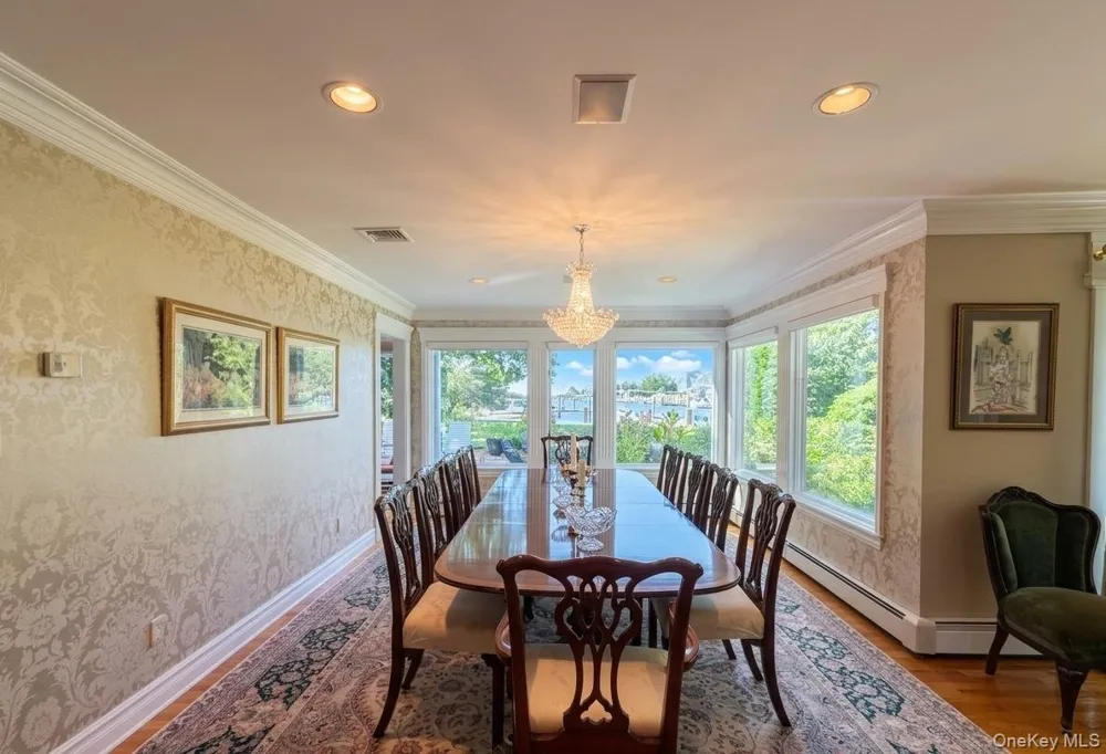 110 Elder Road Islip, NY 11751