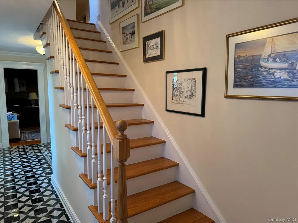 110 Elder Road Islip, NY 11751