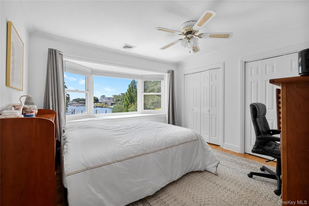 110 Elder Road Islip, NY 11751