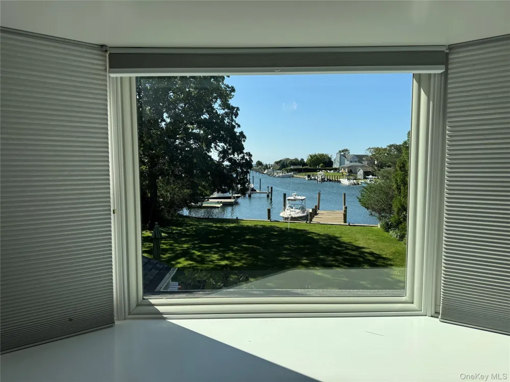 110 Elder Road Islip, NY 11751