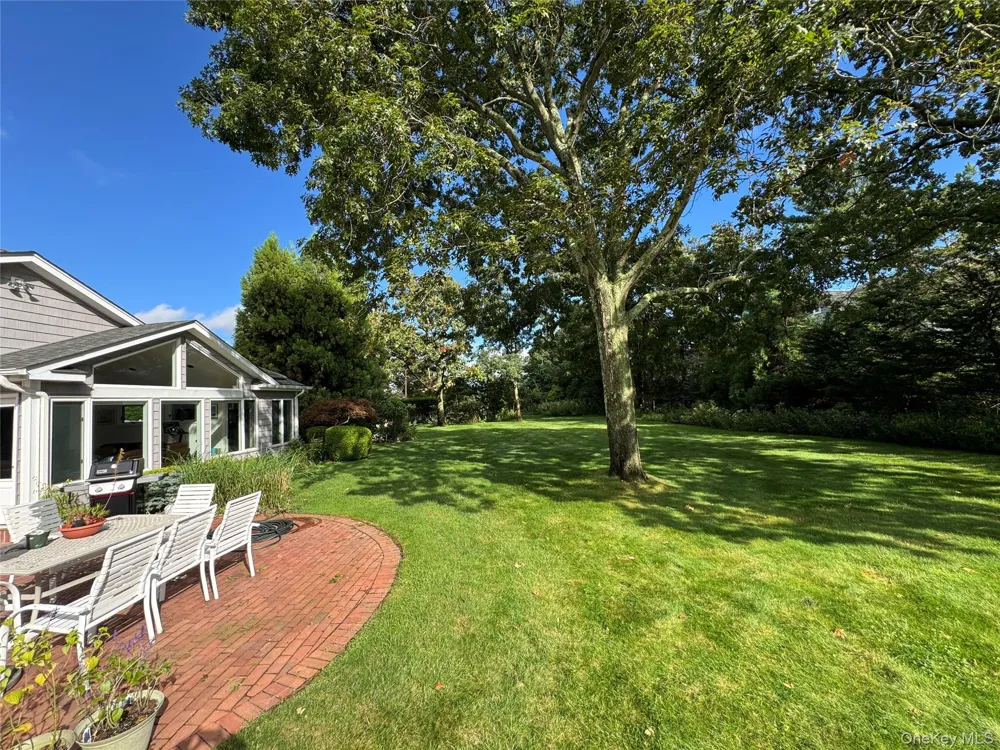 110 Elder Road Islip, NY 11751