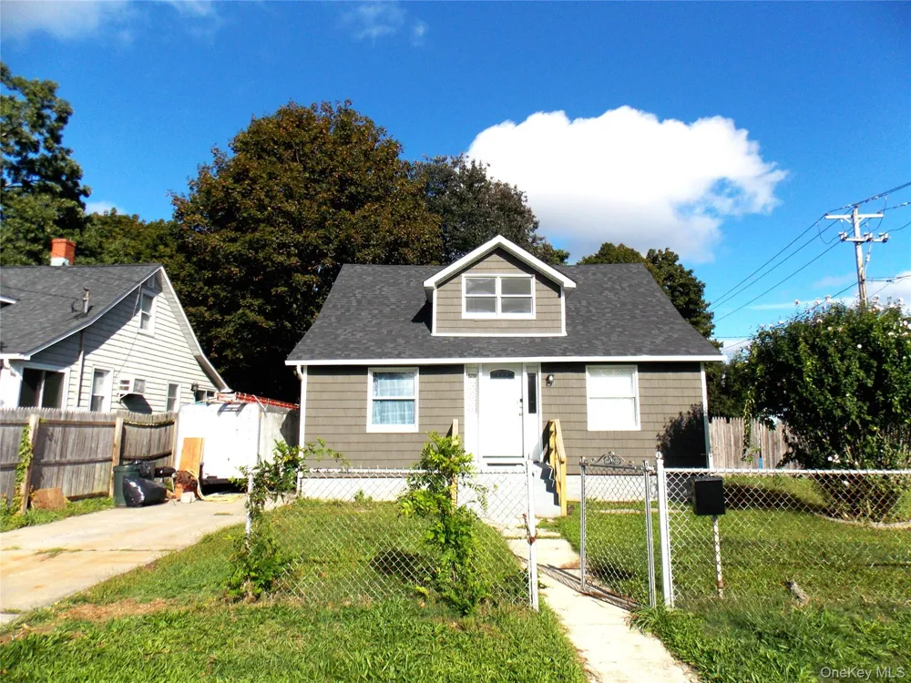 173 Ferndale Boulevard Islip, NY 11751