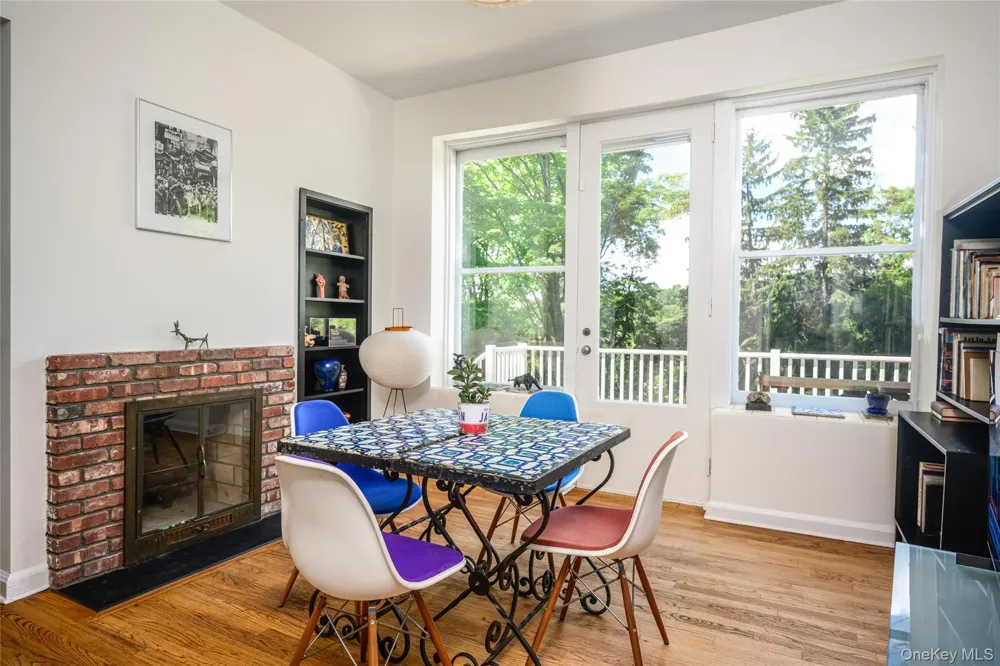 344 Sprain Road Scarsdale, NY 10583