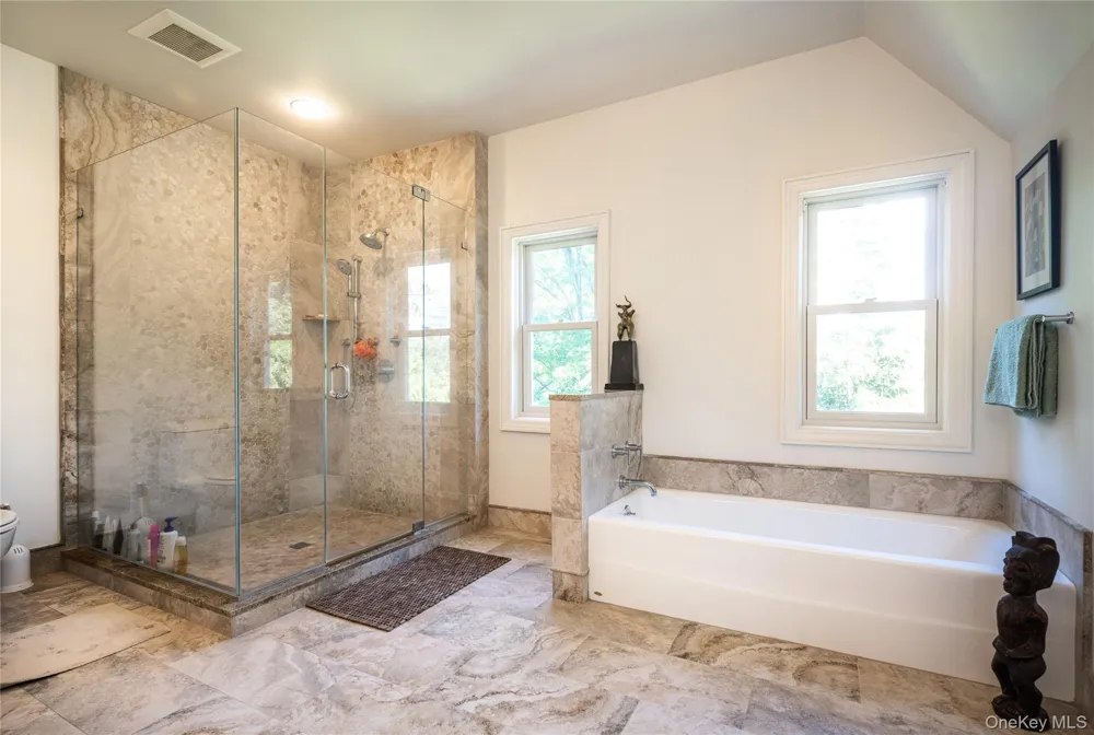 344 Sprain Road Scarsdale, NY 10583