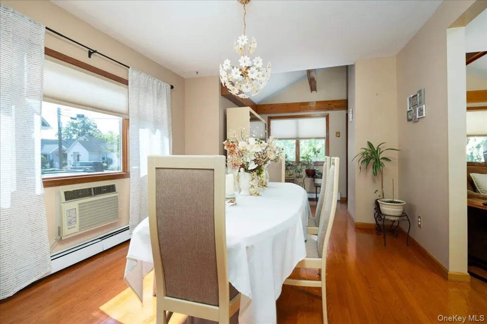 714 Wyckoff Avenue Bellmore, NY 11710