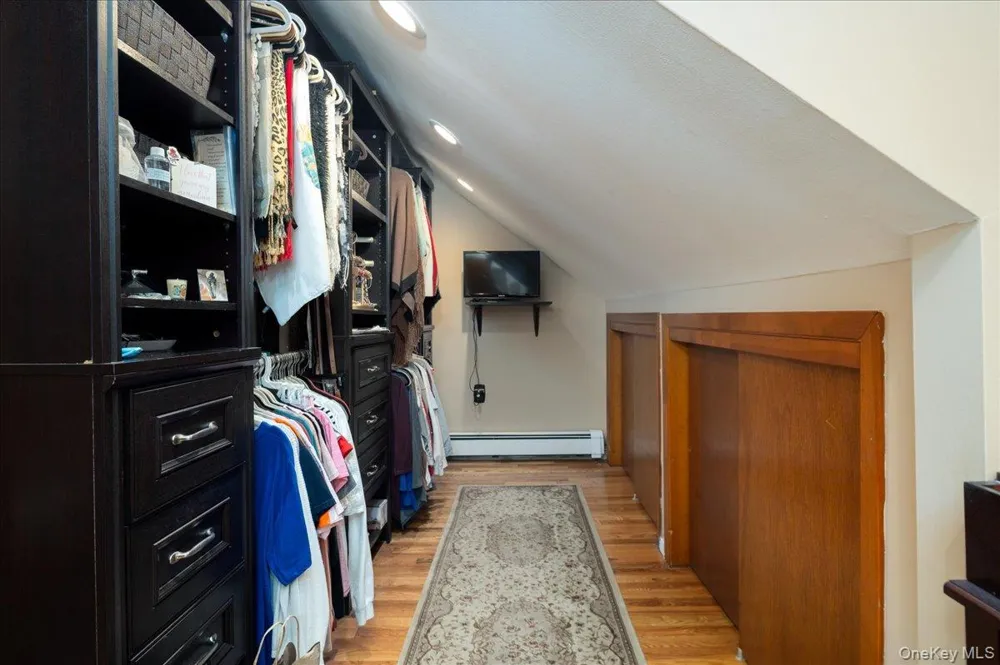 714 Wyckoff Avenue Bellmore, NY 11710