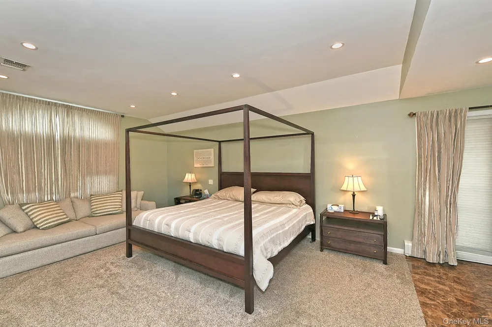 3730 Bernard Drive Wantagh, NY 11793