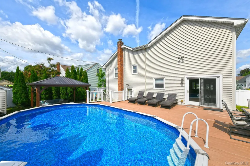 3730 Bernard Drive Wantagh, NY 11793