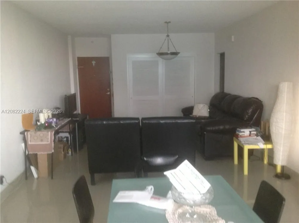 218 SE 14th St #2108 Miami, FL 33131