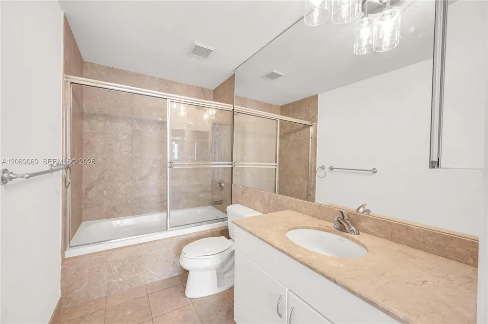 801 Brickell Key Blvd #2208 Miami, FL 33131