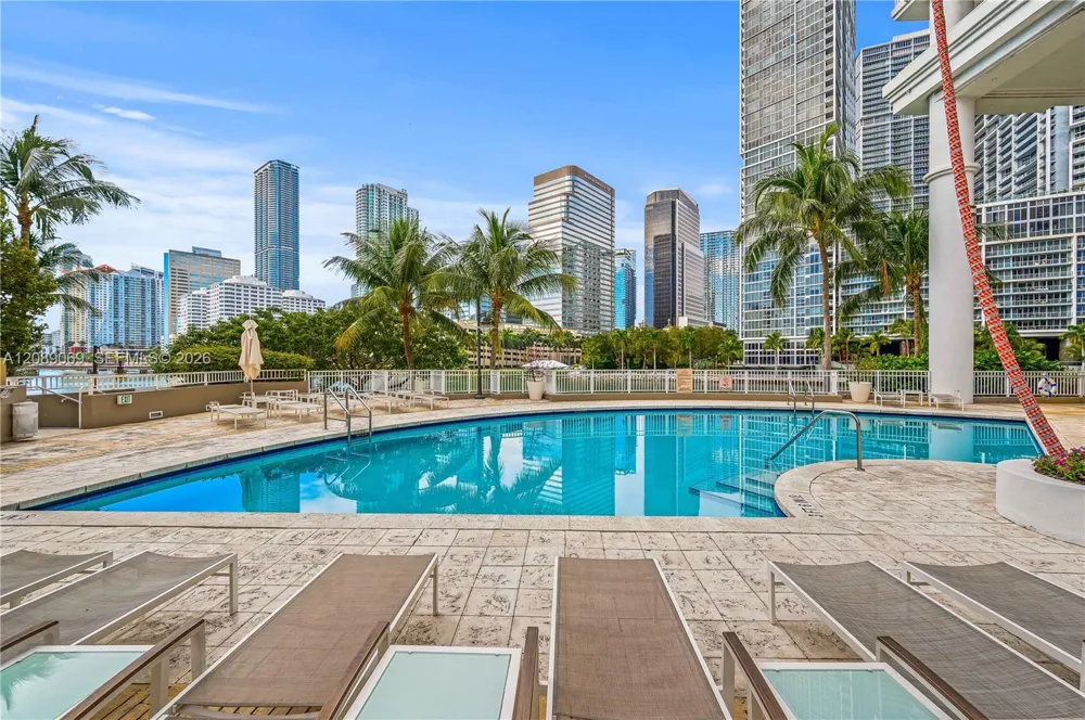 801 Brickell Key Blvd #2208 Miami, FL 33131
