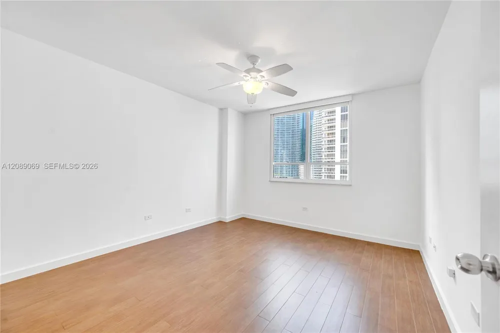 801 Brickell Key Blvd #2208 Miami, FL 33131