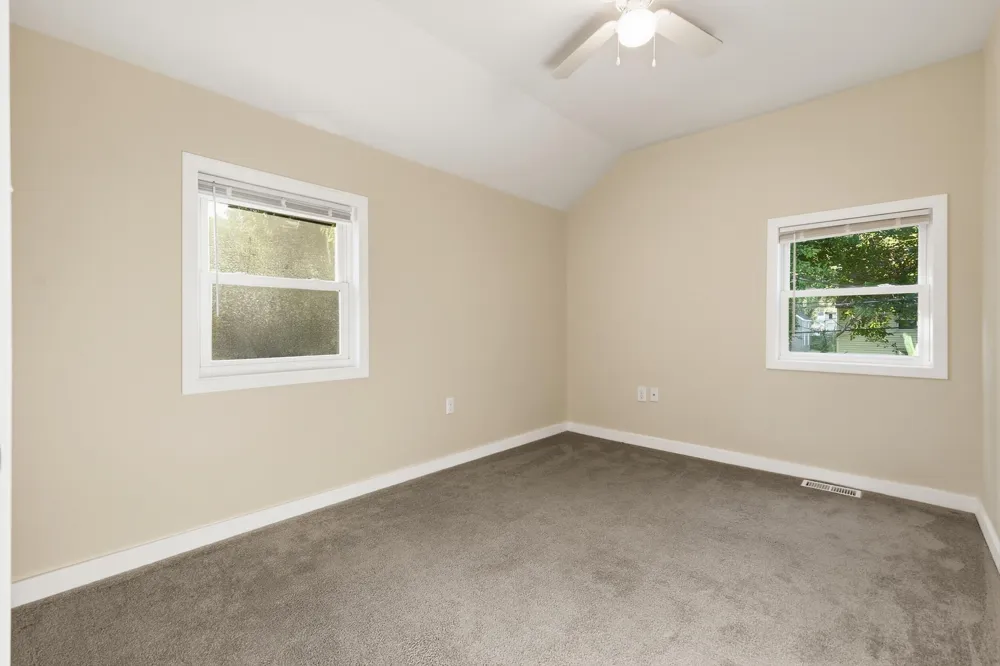 516 Lay Boulevard Kalamazoo City, MI 49001
