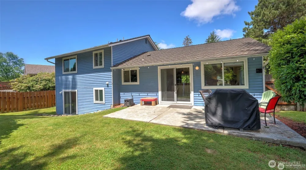 17333 160th Avenue SE Renton, WA 98058