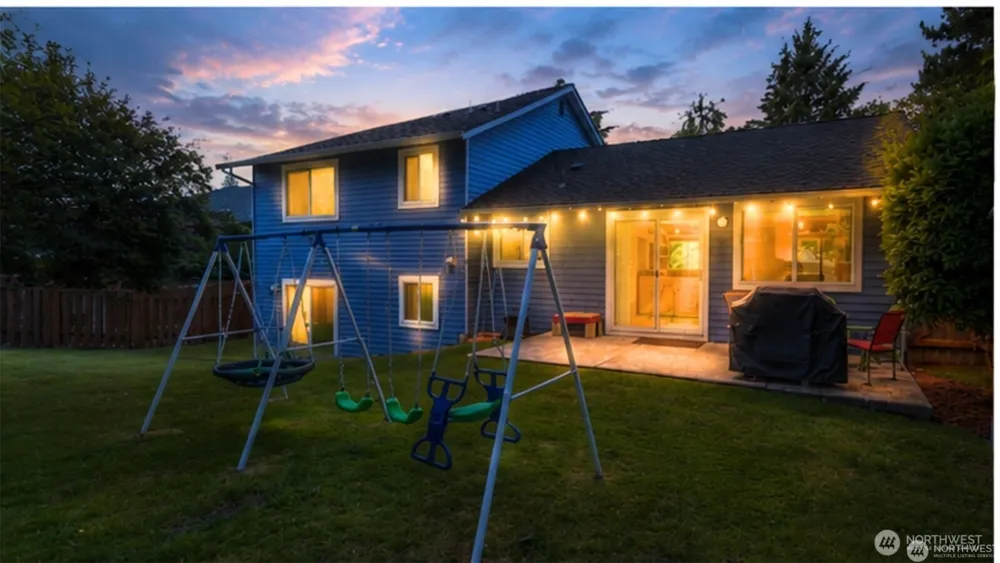 17333 160th Avenue SE Renton, WA 98058