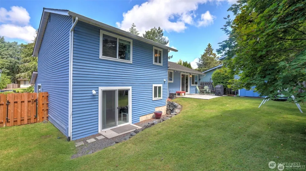 17333 160th Avenue SE Renton, WA 98058