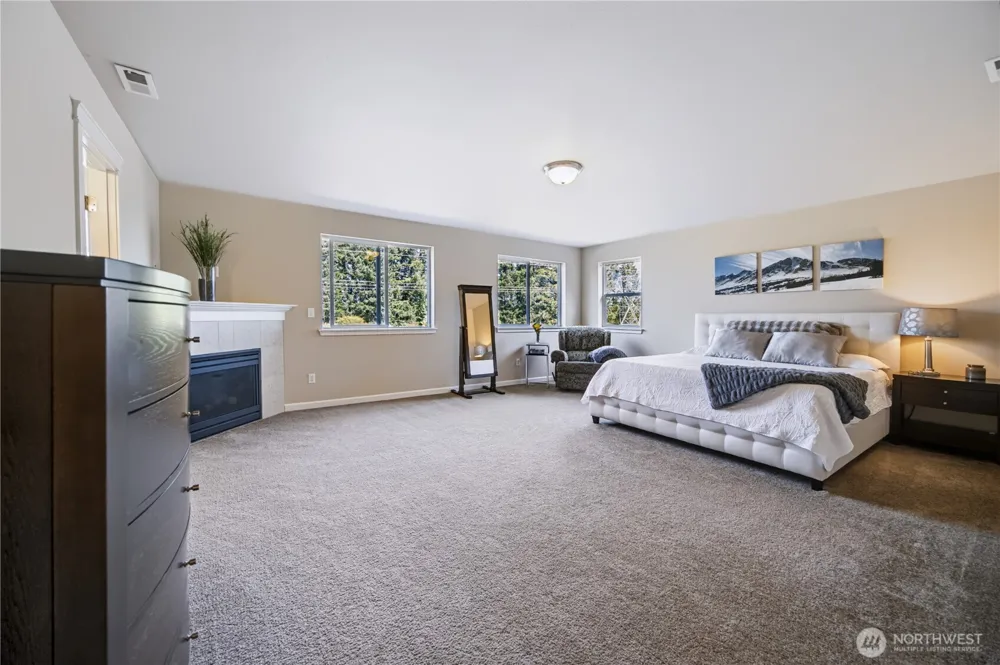 1808 64th Way SE Olympia, WA 98501