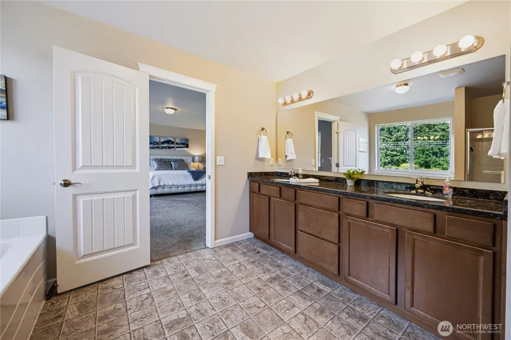 1808 64th Way SE Olympia, WA 98501