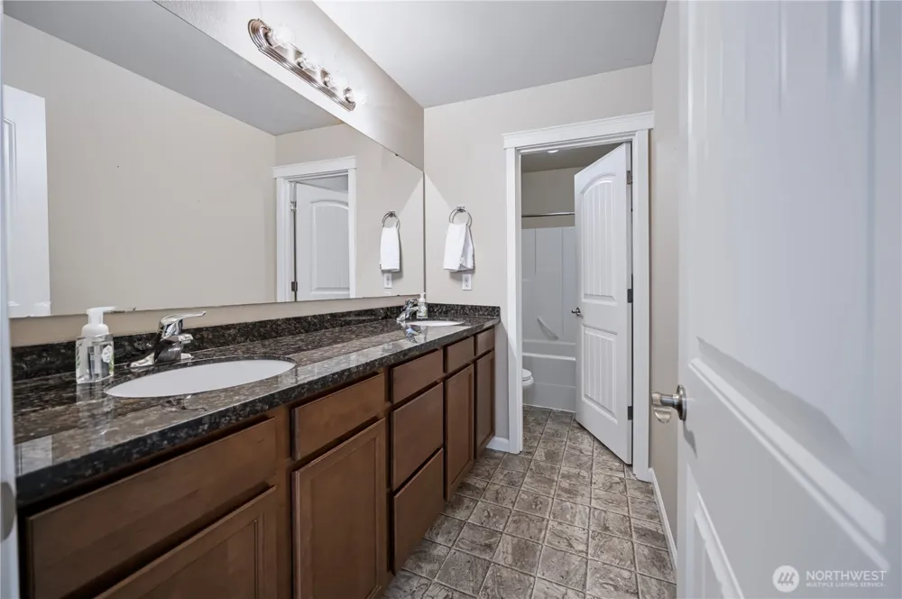 1808 64th Way SE Olympia, WA 98501