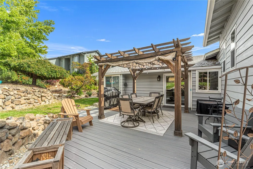 1920 Emerald Place Wenatchee, WA 98801