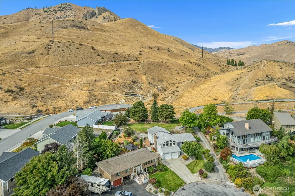 1920 Emerald Place Wenatchee, WA 98801