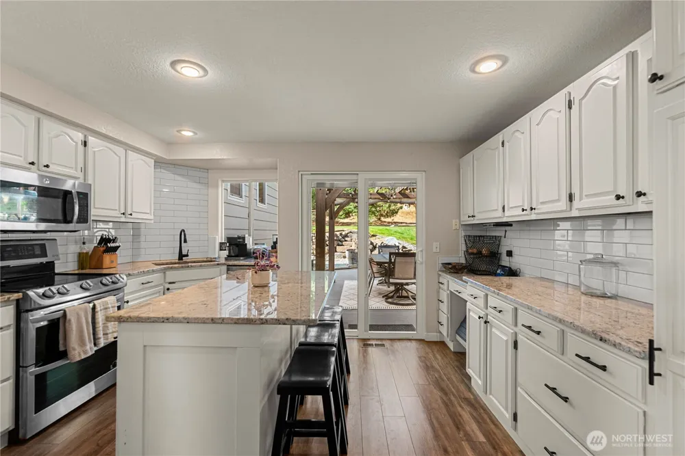 1920 Emerald Place Wenatchee, WA 98801