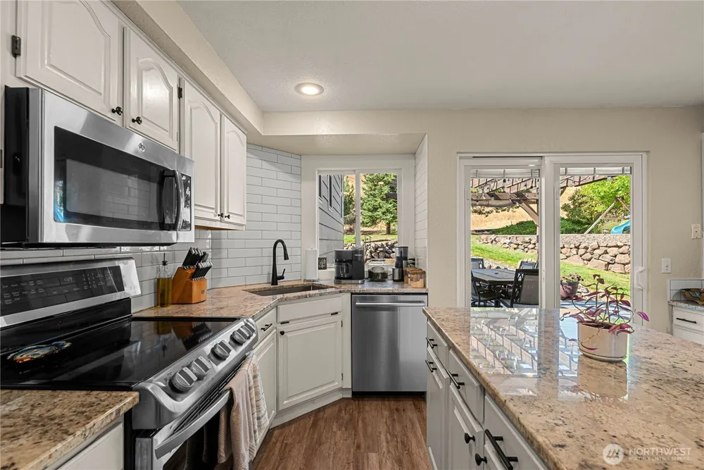 1920 Emerald Place Wenatchee, WA 98801