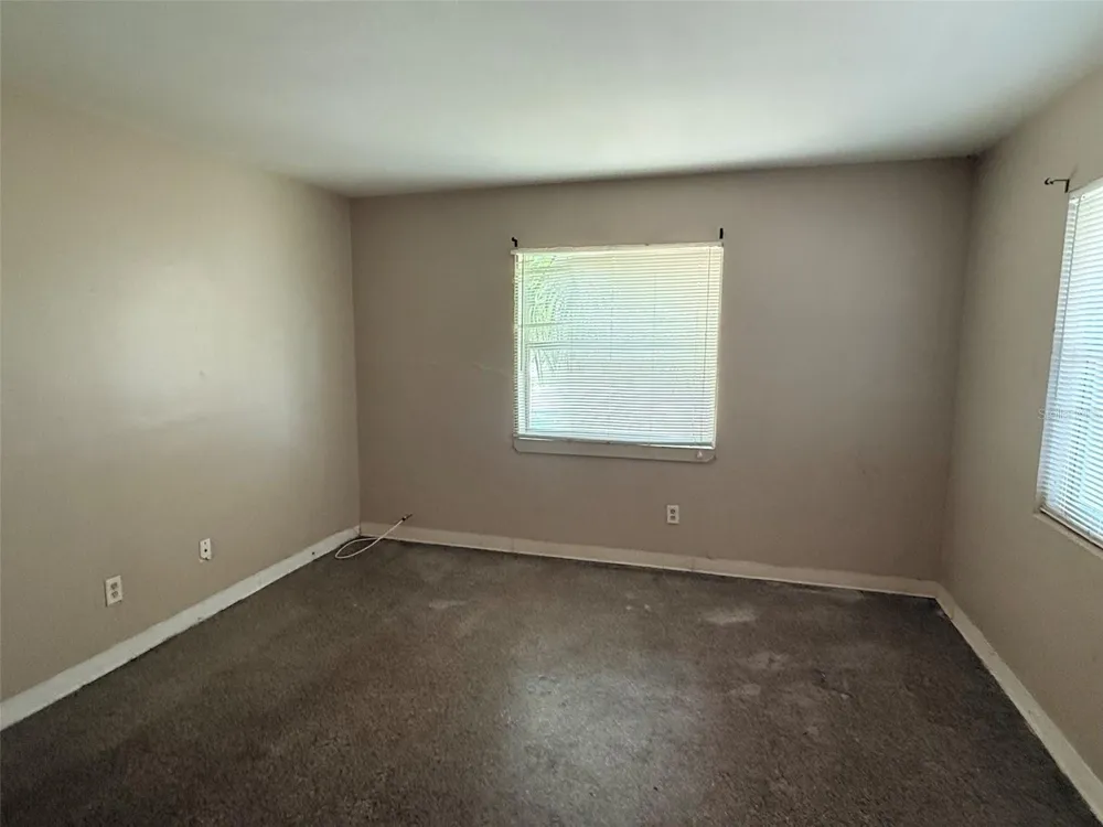 1273 S BETTY LANE Clearwater, FL 33756