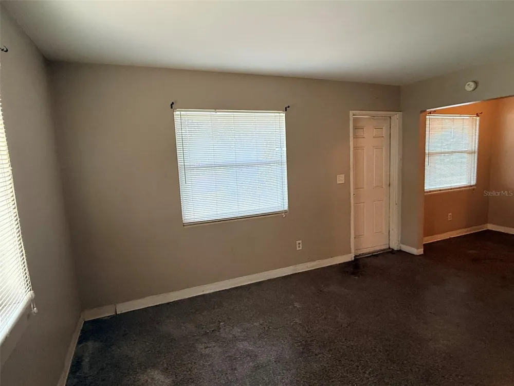 1273 S BETTY LANE Clearwater, FL 33756