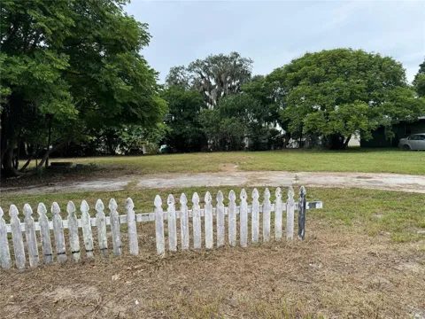 128 W NORTHSIDE DRIVE