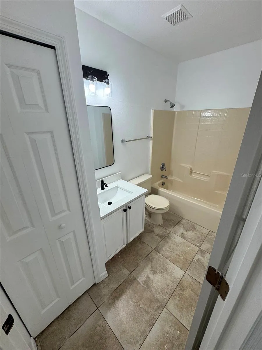 611 ELBRIDGE DRIVE Kissimmee, FL 34758