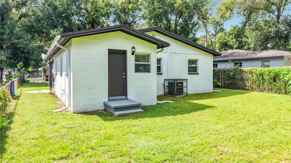 8307 ELMER STREET Tampa, FL 33604