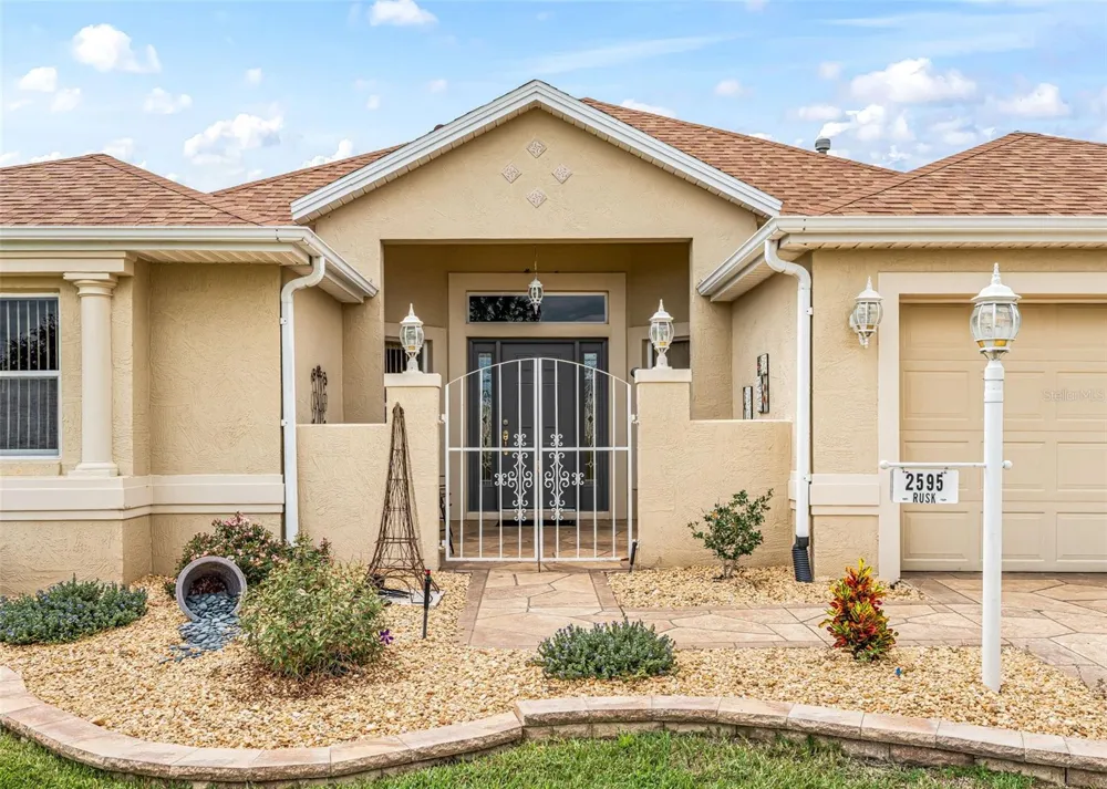 2595 CARIBE DRIVE The Villages, FL 32162