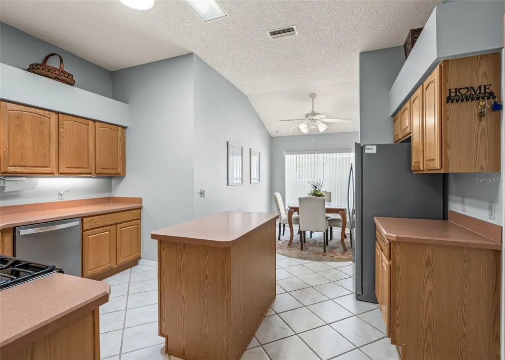 2595 CARIBE DRIVE The Villages, FL 32162