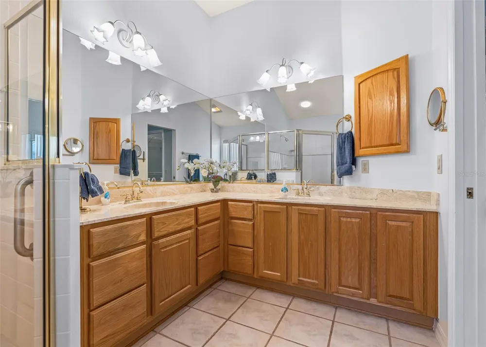 2595 CARIBE DRIVE The Villages, FL 32162