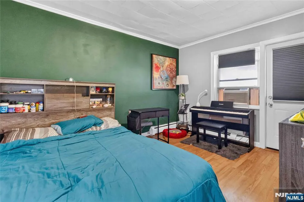 358 Broadway 2 Bayonne, NJ 07002