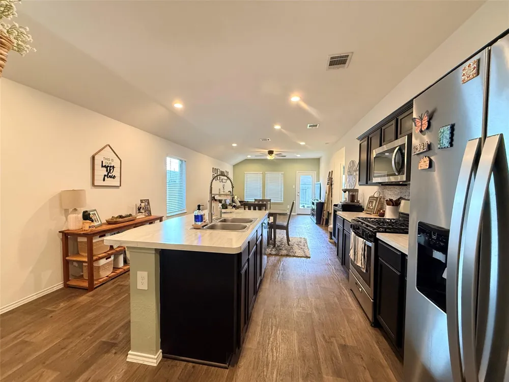 14845 Cypress Hollow Drive New Caney, TX 77357