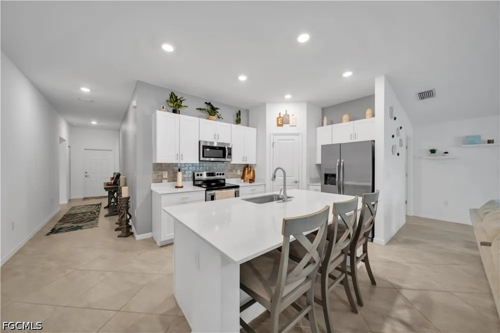 NE 33rd Lane Cape Coral, FL 33909