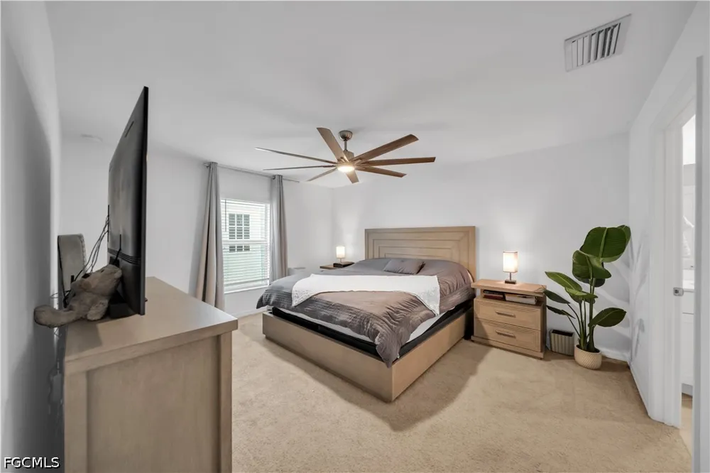 NE 33rd Lane Cape Coral, FL 33909