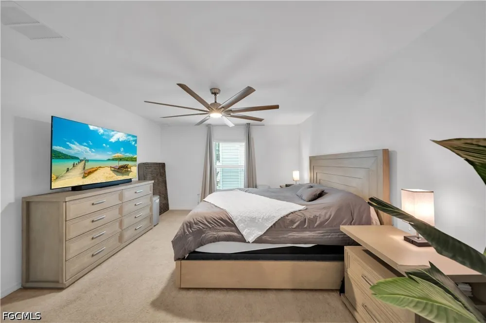 NE 33rd Lane Cape Coral, FL 33909