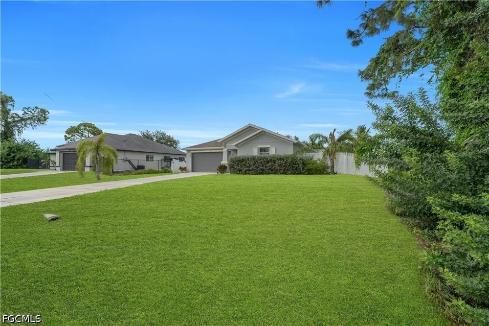 NE 33rd Lane Cape Coral, FL 33909