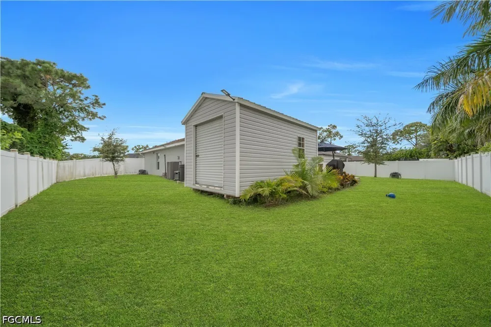 NE 33rd Lane Cape Coral, FL 33909