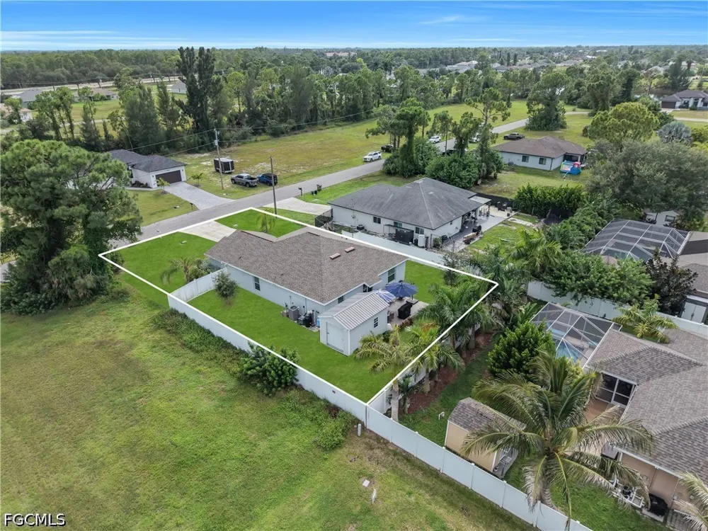NE 33rd Lane Cape Coral, FL 33909